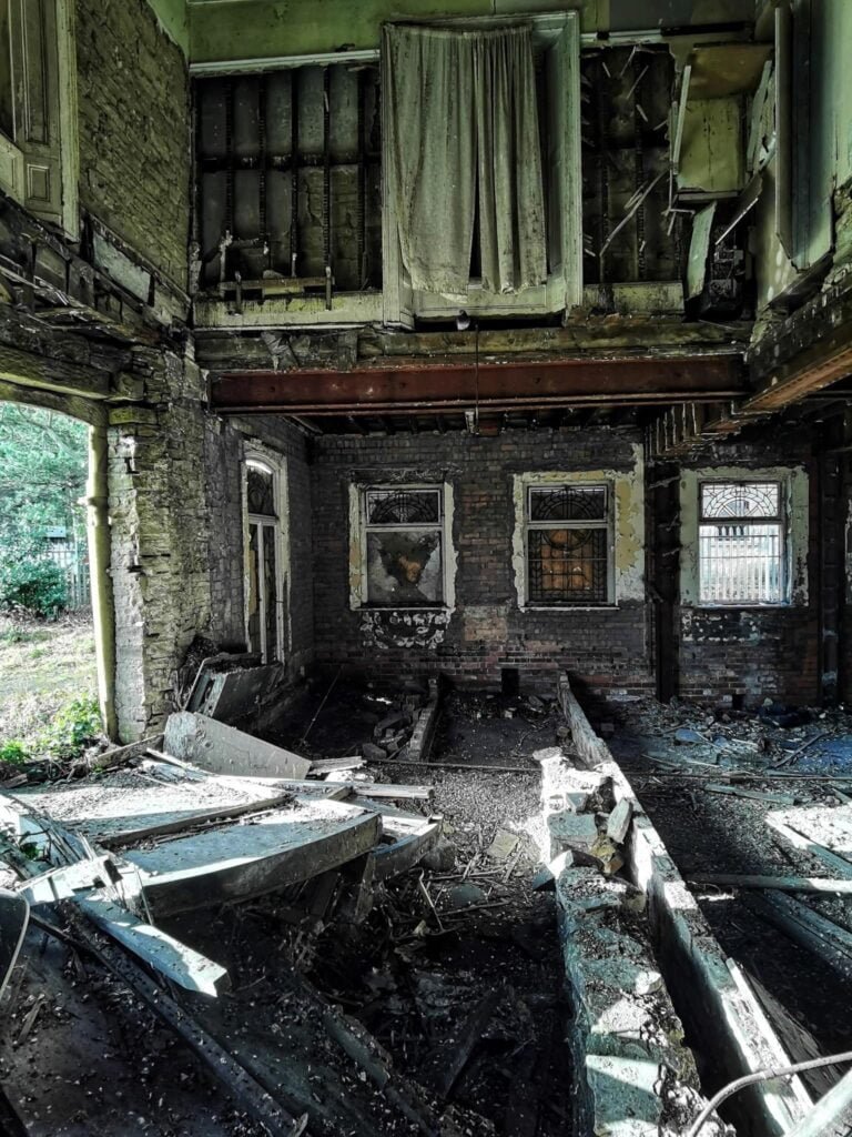 House-demolition-company-Southport.jpg
